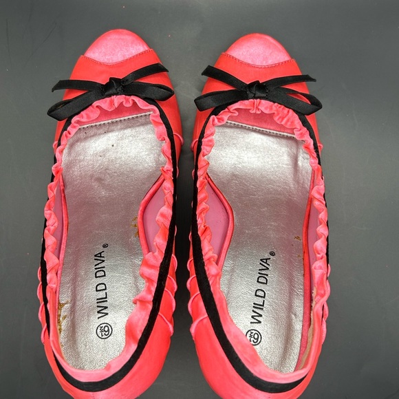Wild Diva, open-toed pump, Size 6.5 - Picture 6 of 6